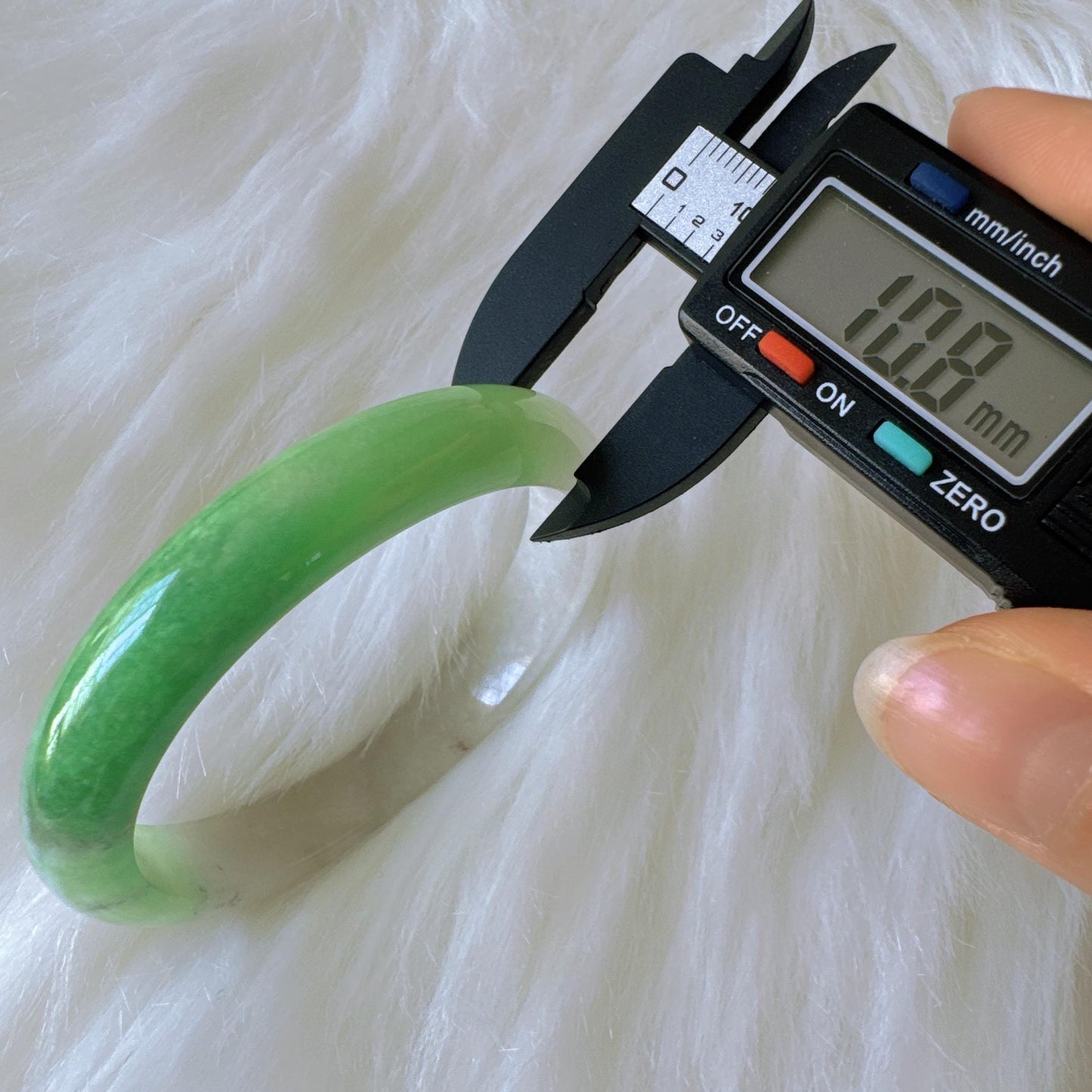 Earthveil - Milky White and Apple Green Burma Jade Bangle Bracelet