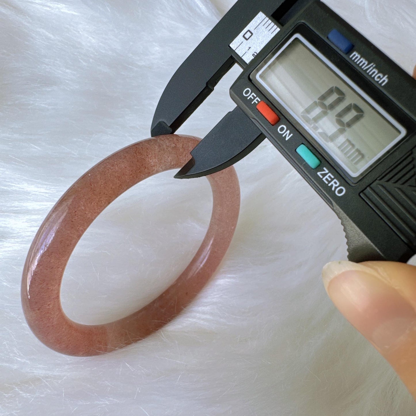 Aurora Berry – Strawberry Quartz Bangle Bracelet