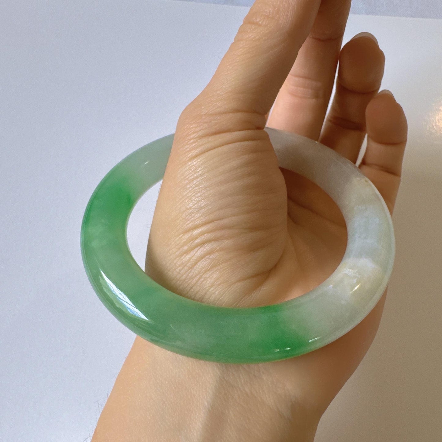 Earthveil - Round Shaped Icy Green and White Burma Jade Bangle Bracelet