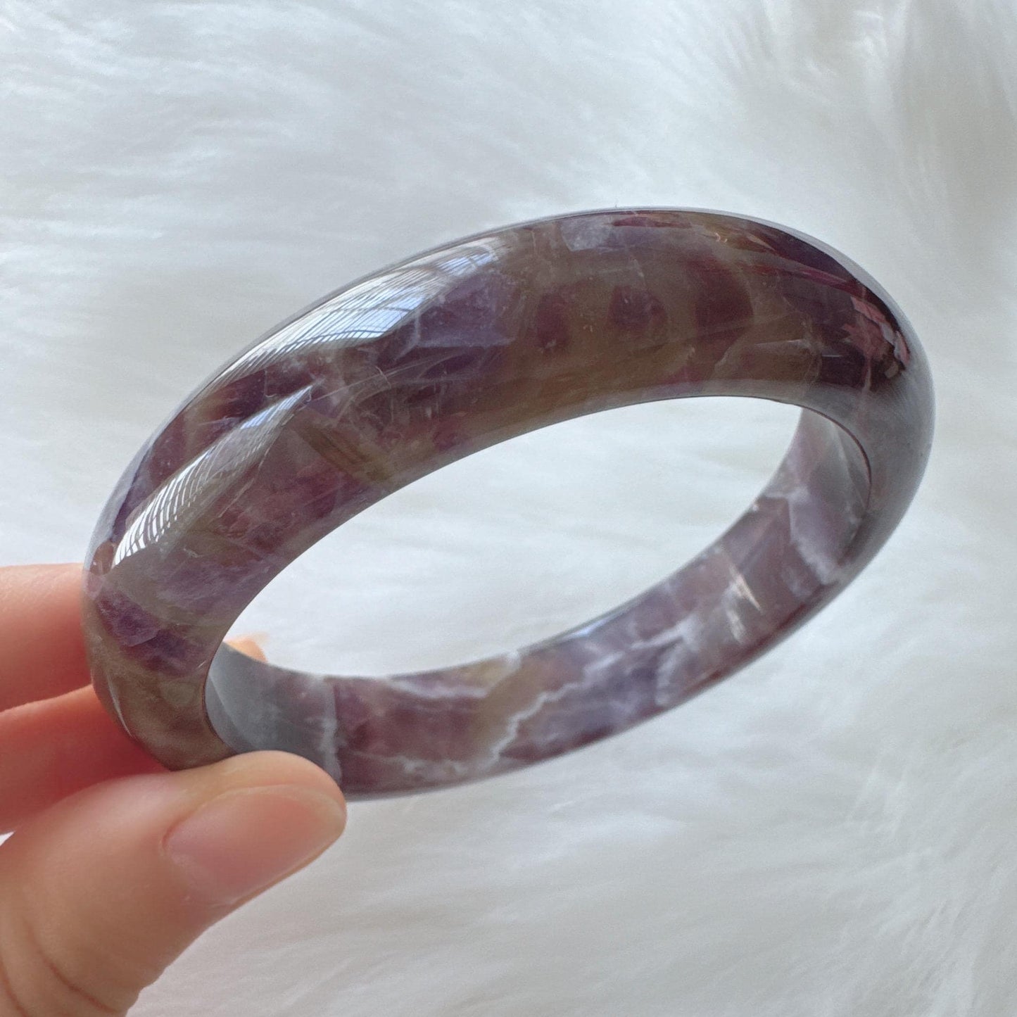 Dreamveil – Lavender Quartz Amethyst Gemstone Bangle