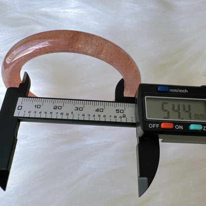 Aurora Berry – Strawberry Quartz Bangle Bracelet