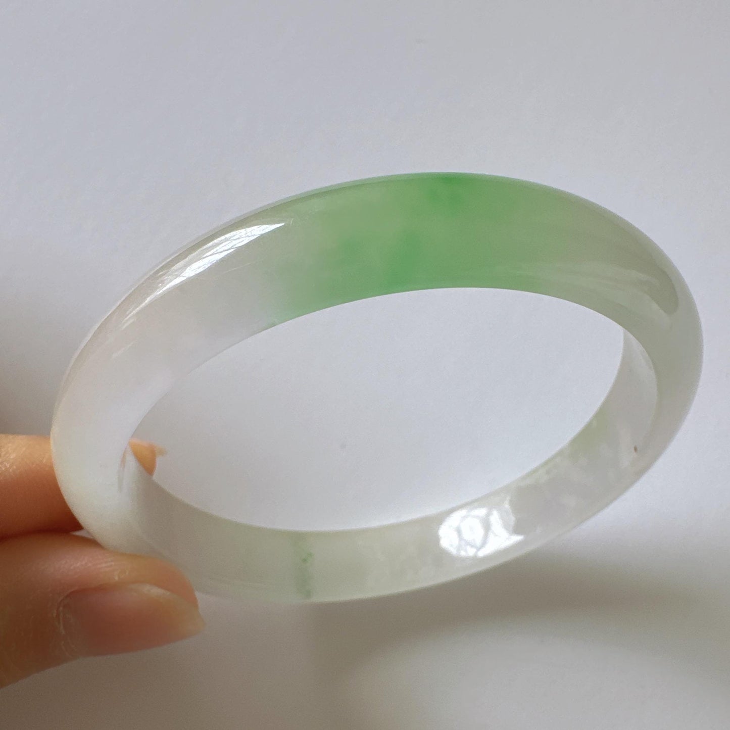 Earthveil - Slim Icy Green and White Burma Jade Jadeite Bangle