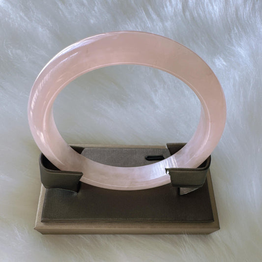 Heartglow - Balanced Rose Quartz Pink Crystal Gemstone Bangle