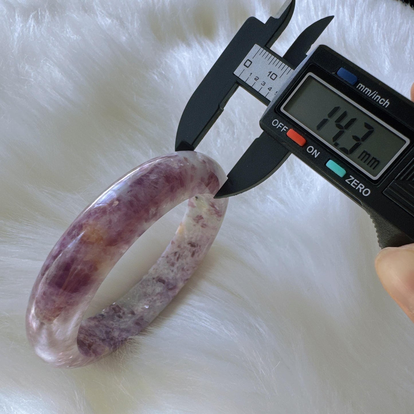 Lilac Dream – Lepidolite Flash Gemstone Bangle Bracelet