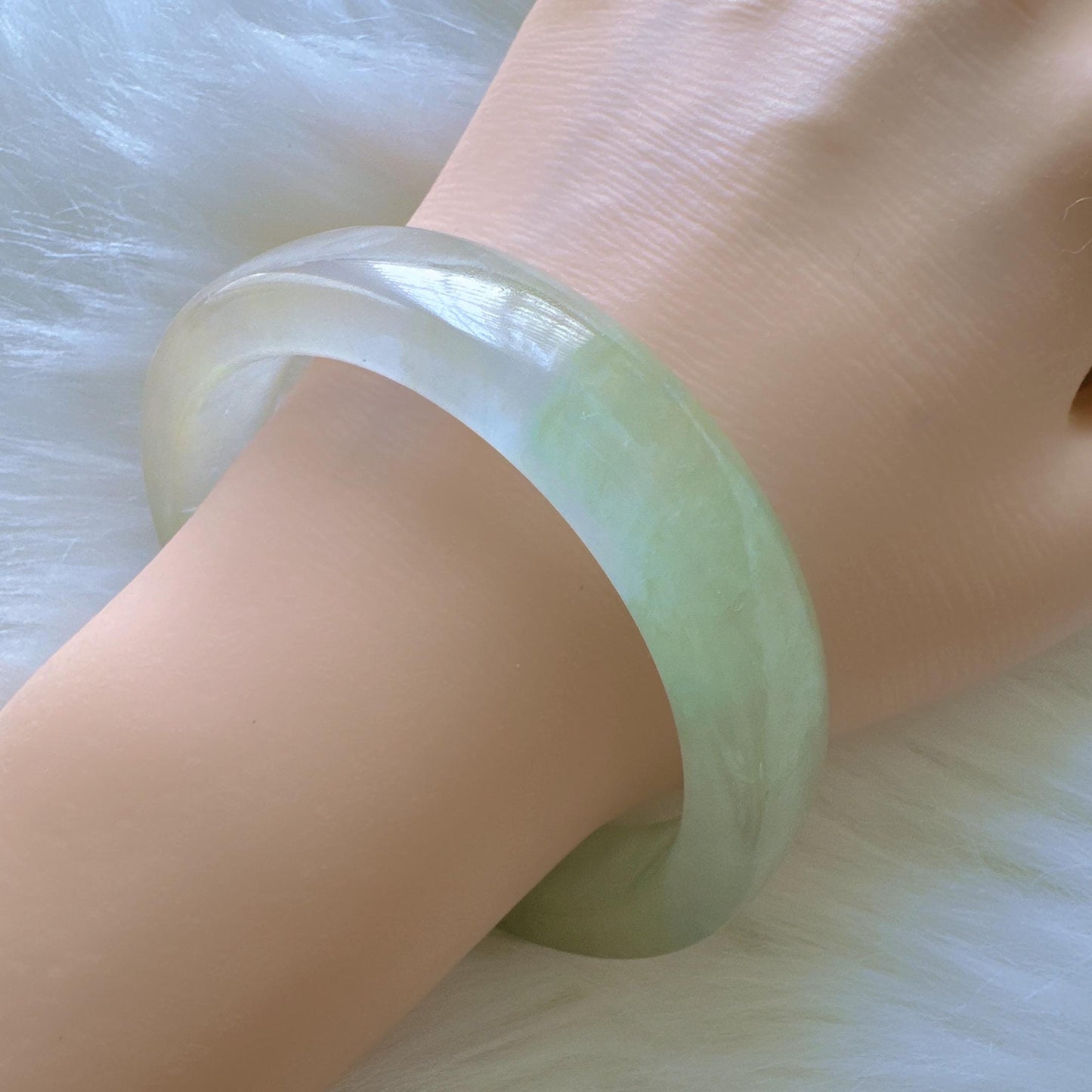 Earthveil - Earthveil – Square-Cut Jade Bracelet