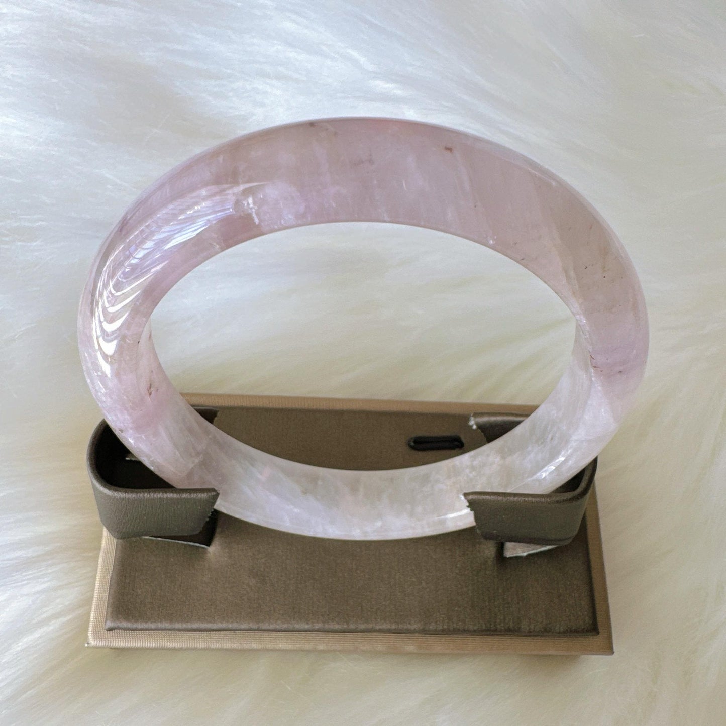 Dreamveil – Elegant Purple Gem Amethyst Bangle Bracelet