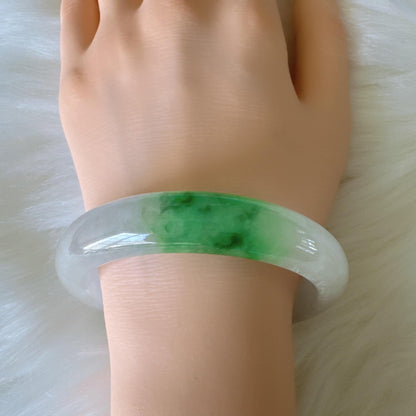 Earthveil - Green and White Jade Jadeite Bangle