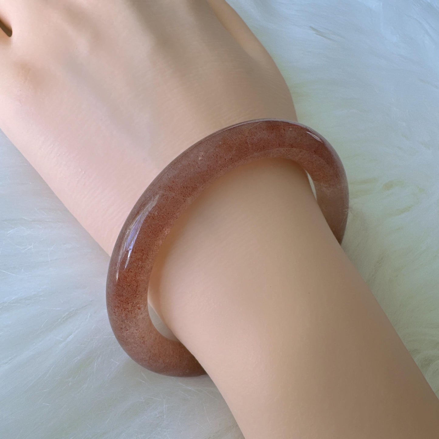 Aurora Berry – Strawberry Quartz Bangle Bracelet