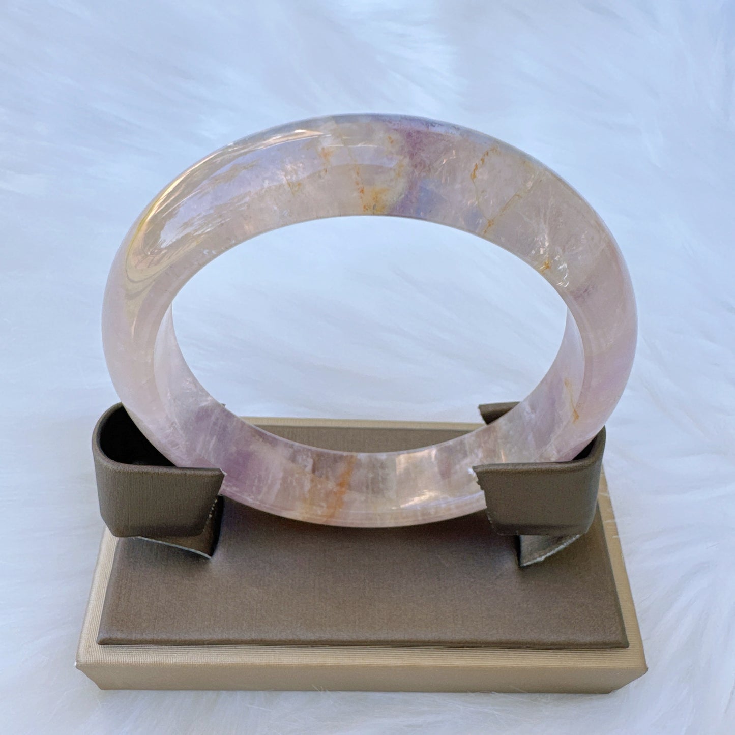 Dreamveil – Natural Amethyst Healing Bangle