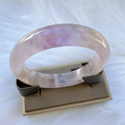 Dreamveil – Lavender Amethyst Stone Bracelet