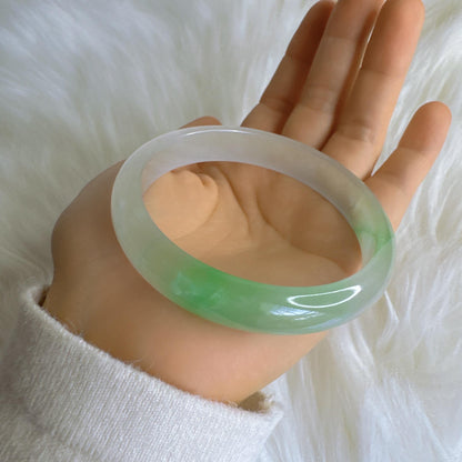 Earthveil - Timeless Light Green and White Burma Jade Jadeite Bangle