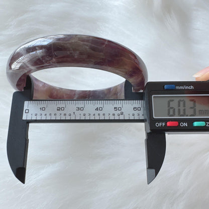 Dreamveil – Lavender Quartz Amethyst Gemstone Bangle