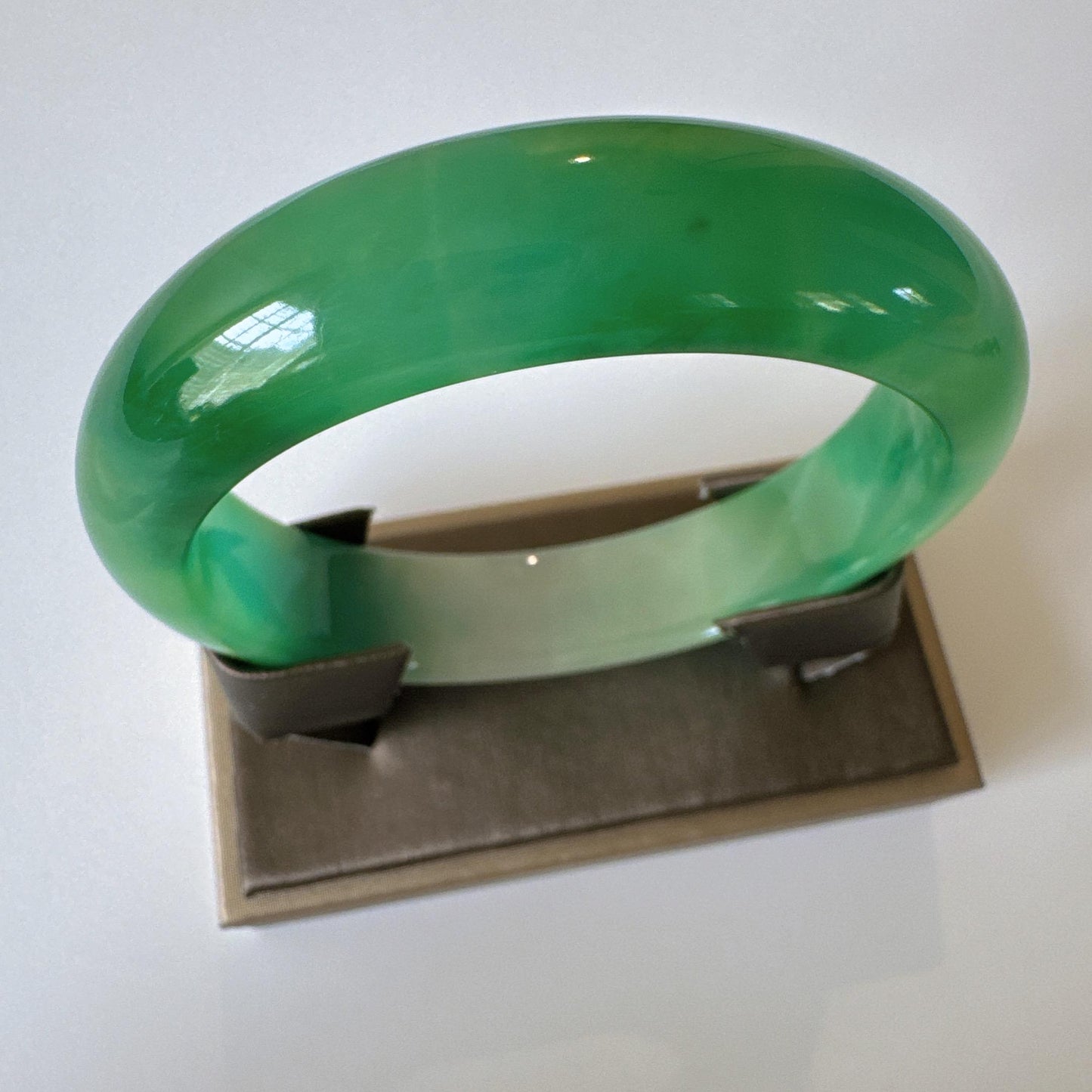 Earthveil - Forest Green Wide Jade Jadeite Bangle
