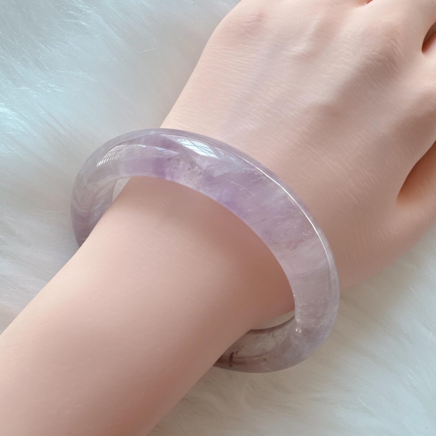 Dreamveil – High Clarity Amethyst Bangle Bracelet, Light Purple Amethyst Bracelet, Lavender Quartz Bangle