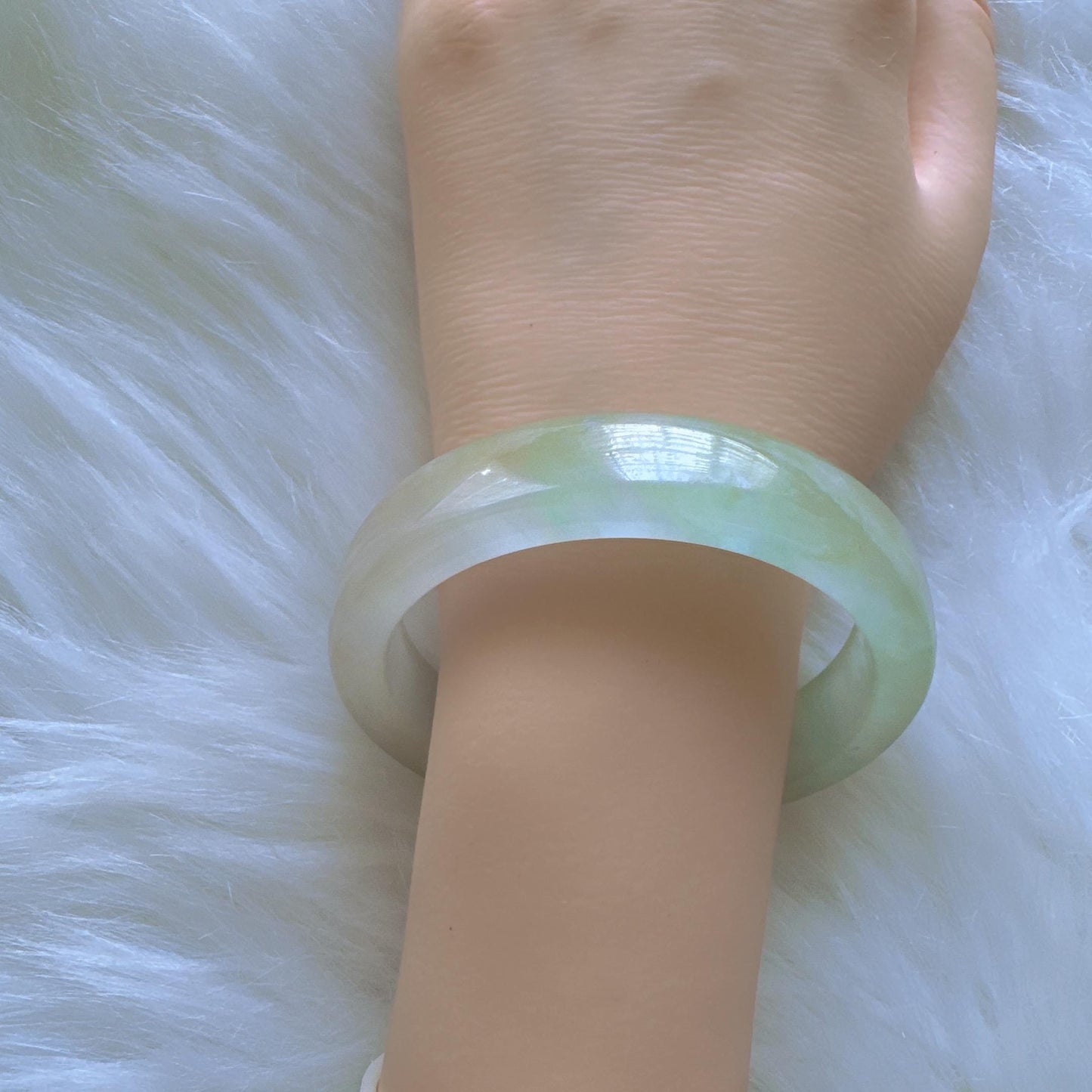 Earthveil - Earthveil – Square-Cut Jade Bracelet