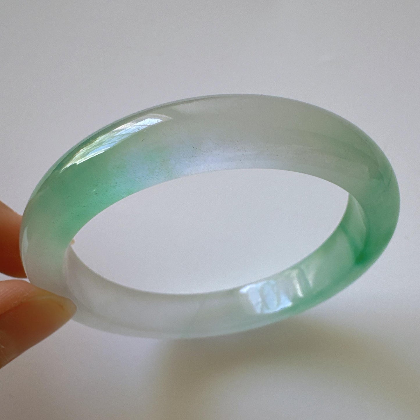Earthveil - Polished Green and White Jade Jadeite Bangle