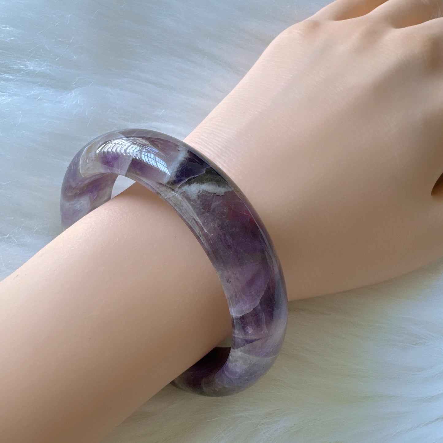 Dreamveil – Amethyst Gemstone Bangle, Purple Crystal Quartz Gemstone Bangle
