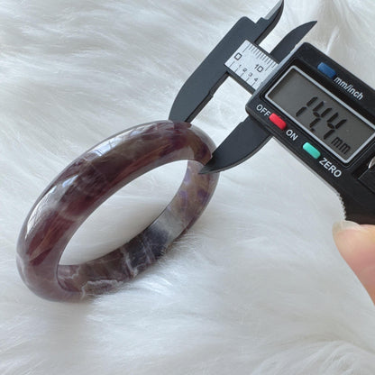 Dreamveil – Lavender Quartz Amethyst Gemstone Bangle