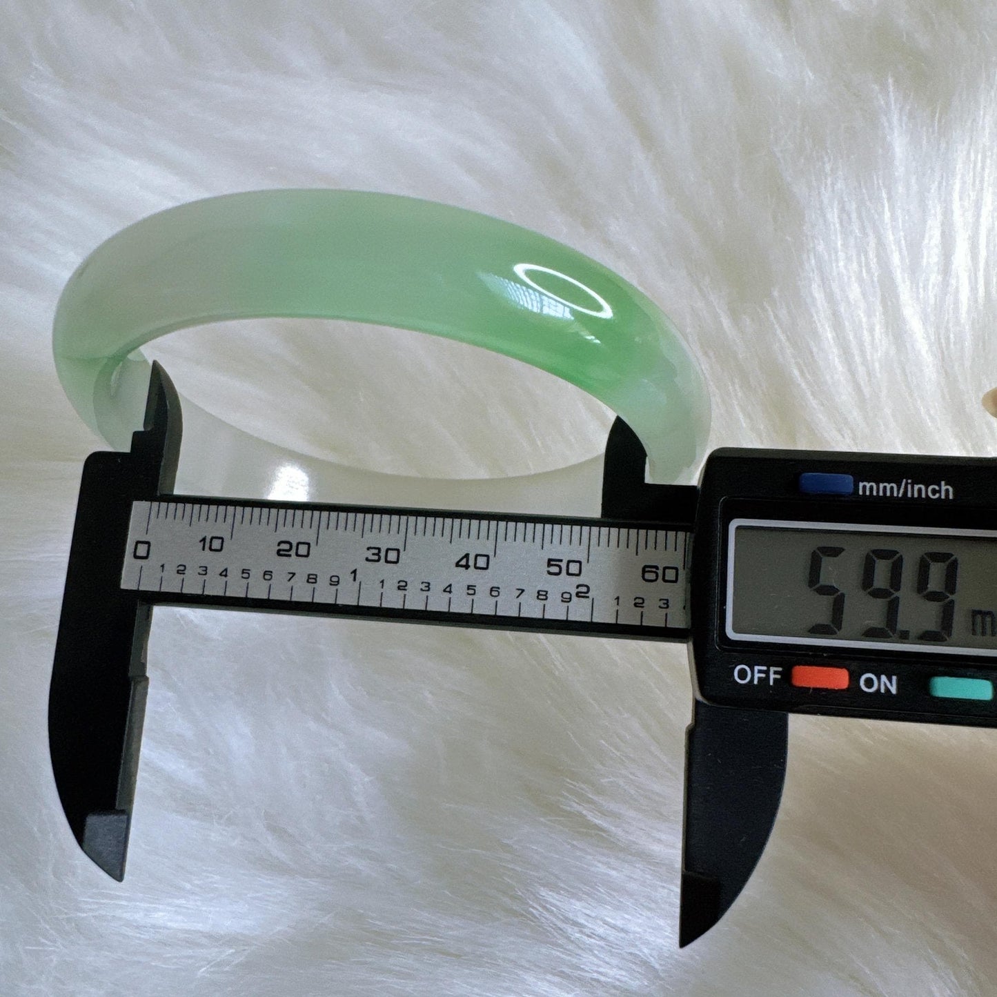 Earthveil - Timeless Light Green and White Burma Jade Jadeite Bangle